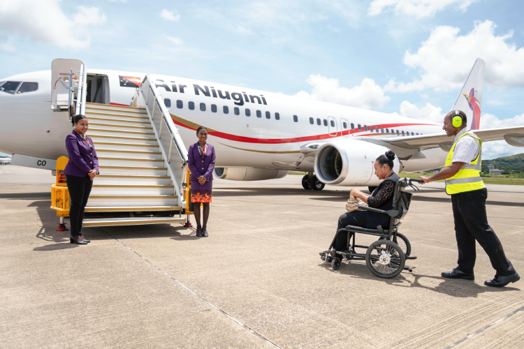 Air Niuginiの搭乗サポート